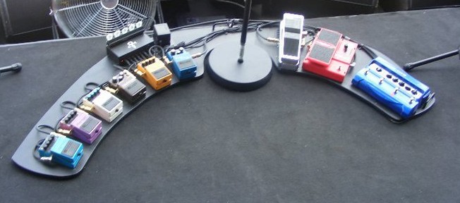 P's pedal board